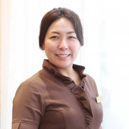中村綾